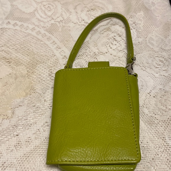 New York.Toronto genuine leather wallet. - Picture 1 of 8